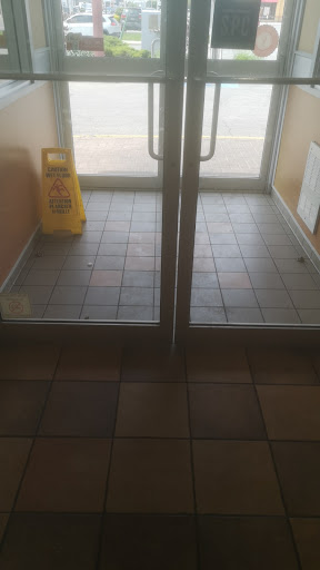 Photo of KFC - 979 Talbot St, St Thomas, ON N5P 1E9